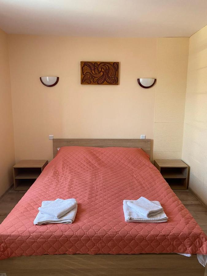 Family Hotel Saint Peter Святые Константин и Елена Экстерьер фото