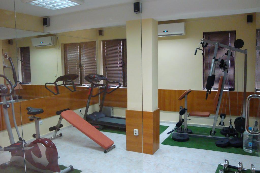 Family Hotel Saint Peter Святые Константин и Елена Экстерьер фото